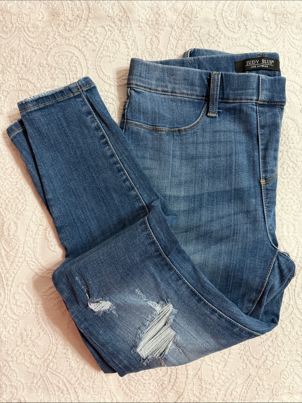 Judy Blue Jeggings Size 11/30 Skinny Jeans with Light Distressing